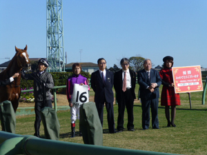 2013/12/15・5回中山6日目　in中山競馬場